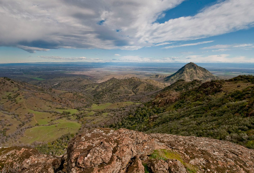 Guided Journey: Exploring the Sutter Buttes through Middle Mountain Interpretive Hikes.