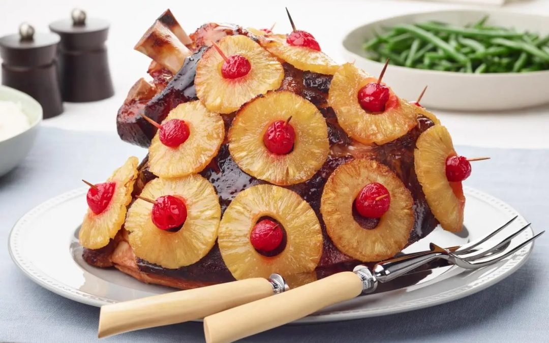 Pineapple Honey-Glazed Ham: A Christmas Classic